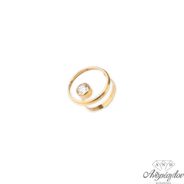 Χρυσό 14 καράτια δαχτυλίδι. Διαθέτει μια μεγάλη πέτρα zircon σε χρώμα λευκό